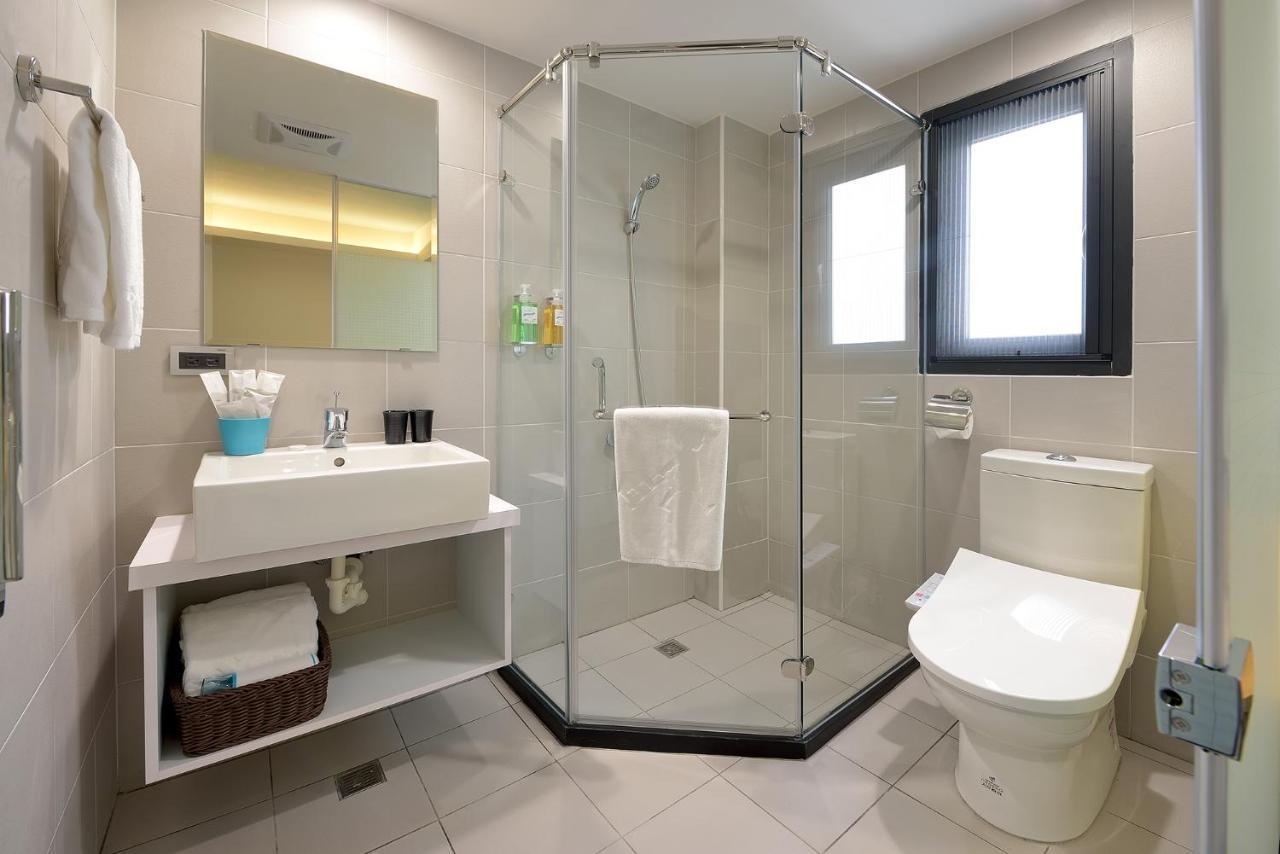 Hommie Inn Taichung Exterior photo