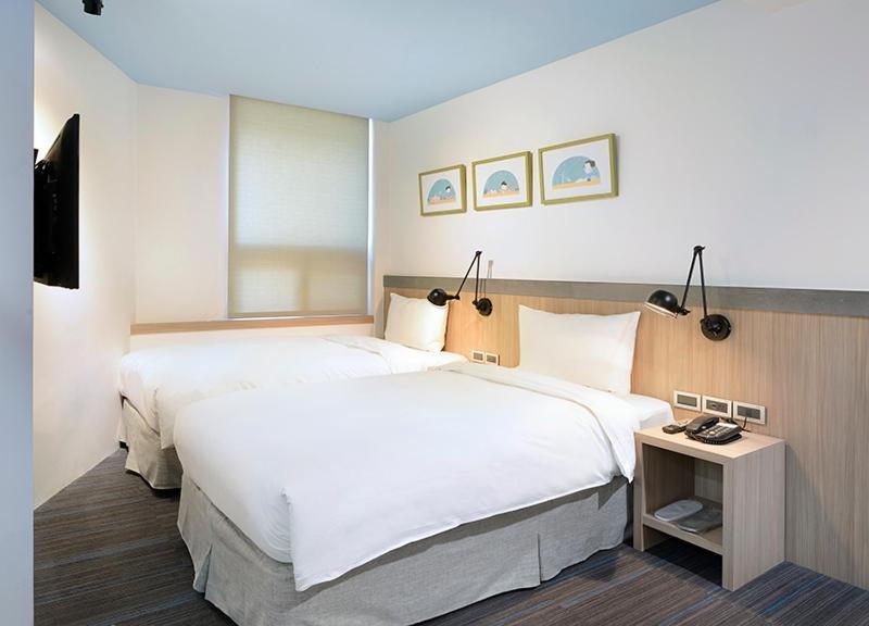 Hommie Inn Taichung Exterior photo